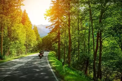 motorcyle enjoying scenic drives in North Carolina near Murphy North Carolina cabins