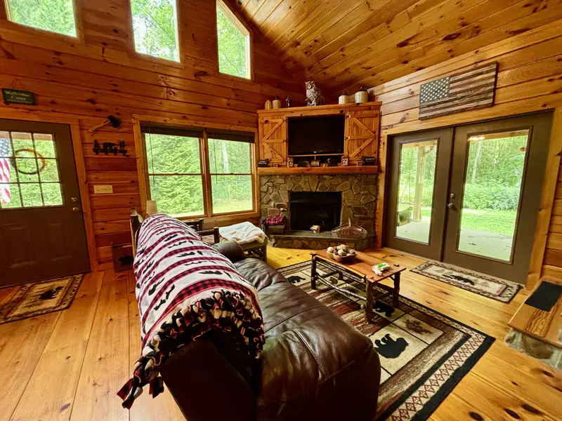 Owl Creek Cabin